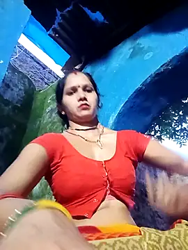 Jooli xx online show from September 2025 12:50:02 PM