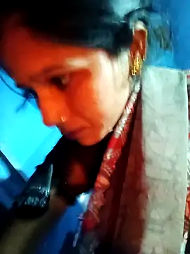 Jooli xx online show from October 2025 03:24:02 AM