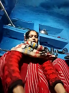 Jooli xx online show from January 2026 12:24:01 AM