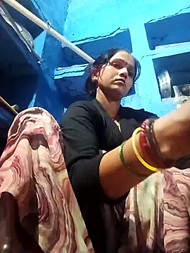 Jooli xx online show from February 2026 02:38:02 PM