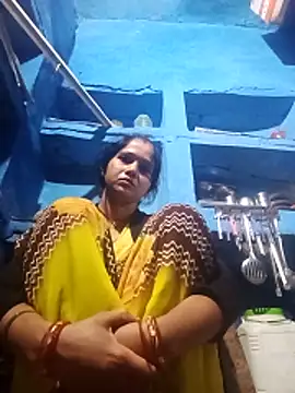 Jooli xx online show from March 2026 11:46:01 PM