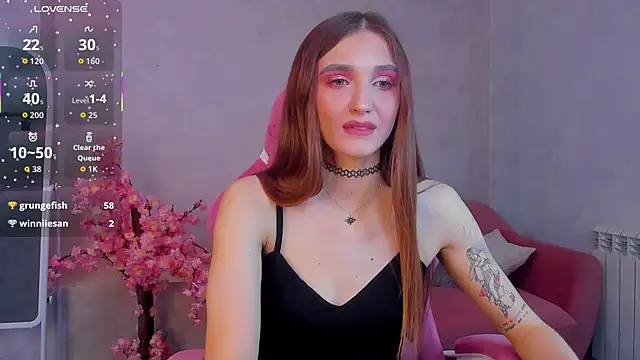 Snapshot of Alisha_Green chatting on June 2026 10:15:01 AM Alisha Green online show from June 2026 10:15:01 AM