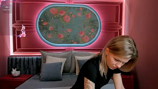 Snapshot of NaomiSol chatting on September 2025 07:30:02 PM NaomiSol online show from September 2025 07:30:02 PM