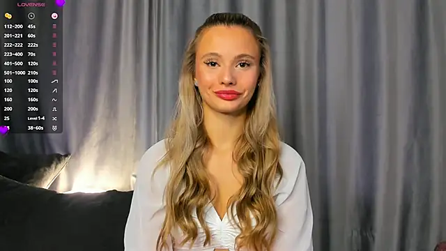 NaughtySeraphine online show from November 2025 06:13:01 AM