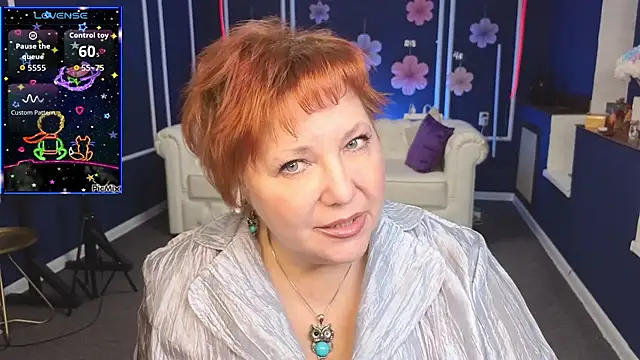 Snapshot of Kira_Kenett chatting on October 2025 05:17:02 AM Kira Kenett online show from October 2025 05:17:02 AM