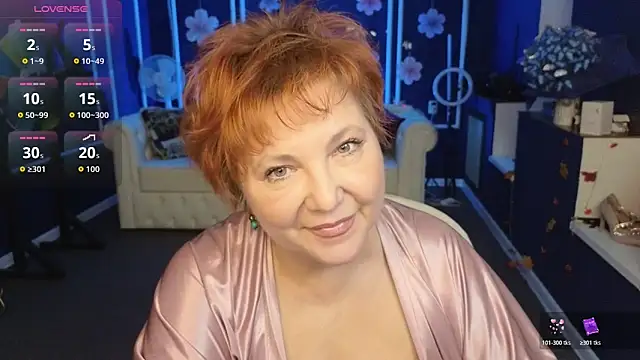 Snapshot of Kira_Kenett chatting on November 2025 10:08:02 PM Kira Kenett online show from November 2025 10:08:02 PM