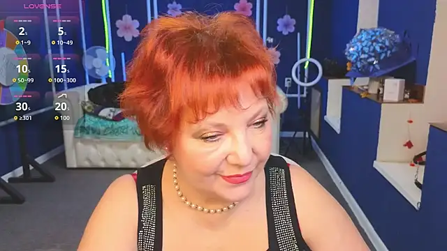 Snapshot of Kira_Kenett chatting on December 2025 07:16:02 AM Kira Kenett online show from December 2025 07:16:02 AM