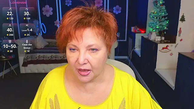 Kira Kenett online show from December 2025 06:44:01 AM