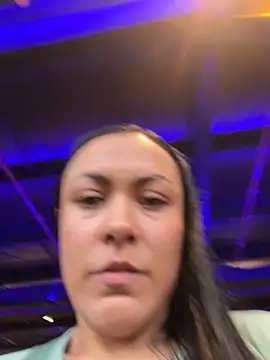 TiffanyyLam online show from September 2025 06:43:02 PM