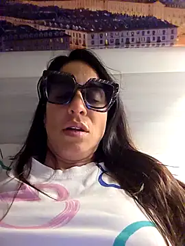 Snapshot of sexy7883 chatting on April 2026 10:52:02 PM sexy7883 online show from April 2026 10:52:02 PM