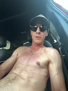 Snapshot of Badstepson33 chatting on July 2026 08:41:02 PM Badstepson33 online show from July 2026 08:41:02 PM