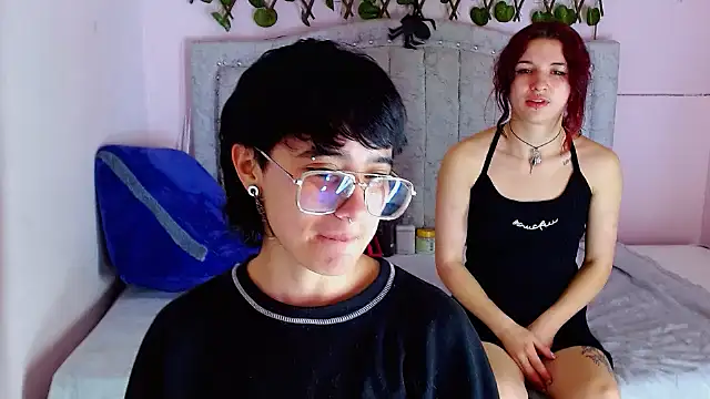 Snapshot of Britney_thx chatting on December 2025 03:55:02 AM Britney thx online show from December 2025 03:55:02 AM