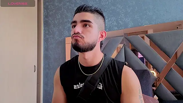 Snapshot of zayn_maximoff chatting on October 2025 05:47:01 PM zayn maximoff online show from October 2025 05:47:01 PM