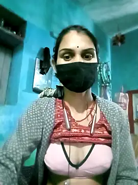 Nishaa ji online show from November 2025 08:18:01 PM