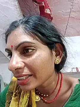 Snapshot of Mansi_ji chatting on October 2025 03:47:02 PM Mansi ji online show from October 2025 03:47:02 PM