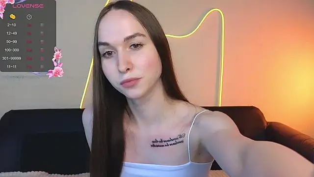Snapshot of Angeel_Kate chatting on September 2025 12:05:01 PM Angeel Kate online show from September 2025 12:05:01 PM