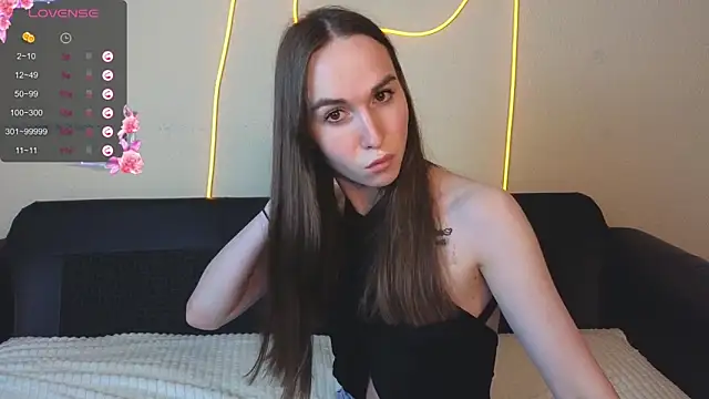 Snapshot of Angeel_Kate chatting on September 2025 08:31:01 PM Angeel Kate online show from September 2025 08:31:01 PM