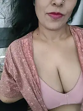 Snapshot of Deepa_Sharma143 chatting on June 2026 08:34:02 AM Deepa Sharma143 online show from June 2026 08:34:02 AM