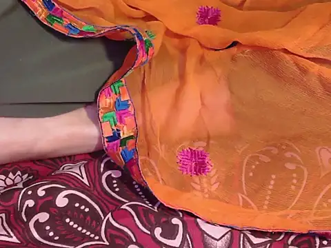 cute seemu online show from January 2026 10:30:02 AM