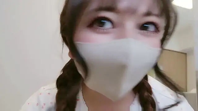 Snapshot of JP_Momo_o0 chatting on September 2025 11:34:02 AM JP Momo o0 online show from September 2025 11:34:02 AM