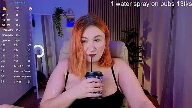 Snapshot of laura_palmerr chatting on November 2025 02:35:01 AM laura palmerr online show from November 2025 02:35:01 AM