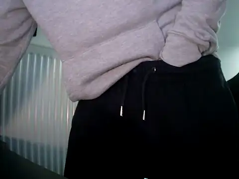 Snapshot of Xfroska chatting on September 2025 09:08:02 PM Xfroska online show from September 2025 09:08:02 PM