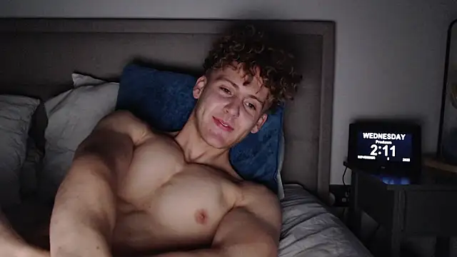 DominantAlex18 online show from November 2025 02:11:02 AM