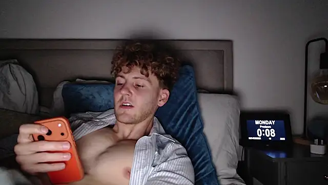 DominantAlex18 online show from November 2025 12:09:01 AM