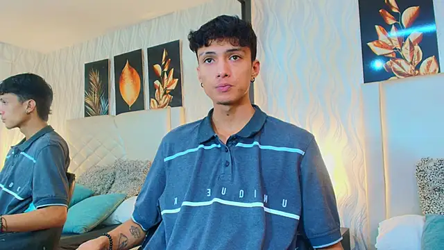 Lean Portman online show from September 2025 08:23:02 PM