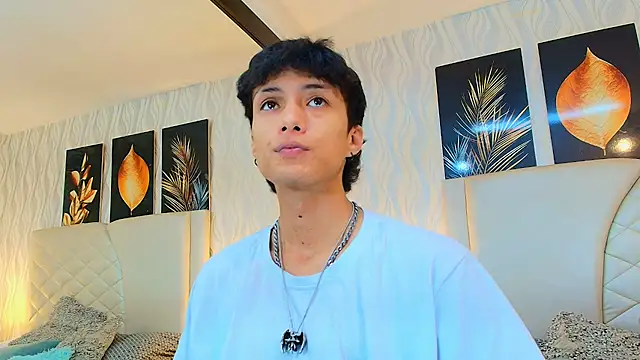 Snapshot of Lean_Portman chatting on February 2026 08:51:02 PM Lean Portman online show from February 2026 08:51:02 PM