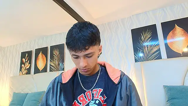 Snapshot of Lean_Portman chatting on February 2026 09:02:01 PM Lean Portman online show from February 2026 09:02:01 PM