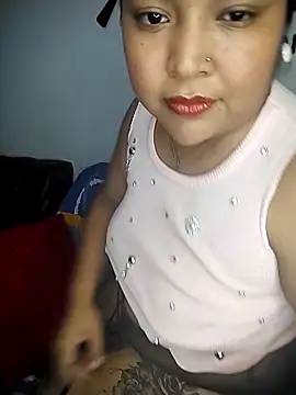 Angelly ricura online show from December 2025 03:34:01 AM