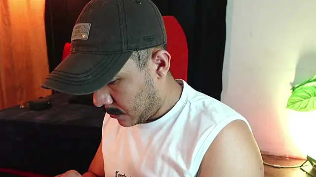 Misterjhons2 online show from April 2026 01:38:01 AM