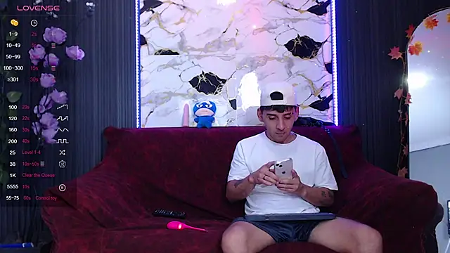 SpicyBoys X online show from November 2025 01:00:02 AM