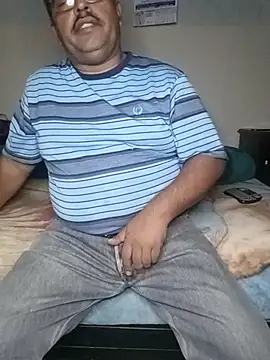 HomHot47 online show from November 2025 06:08:01 AM