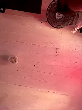 Wenlop online show from November 2025 06:50:02 PM