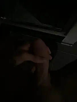 Snapshot of LucaHoot chatting on September 2025 01:16:02 AM LucaHoot online show from September 2025 01:16:02 AM