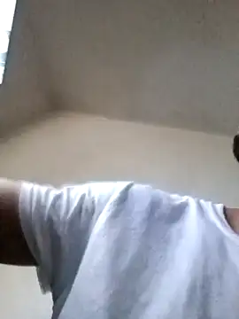 Snapshot of Labarbie77 chatting on September 2025 04:32:01 PM Labarbie77 online show from September 2025 04:32:01 PM