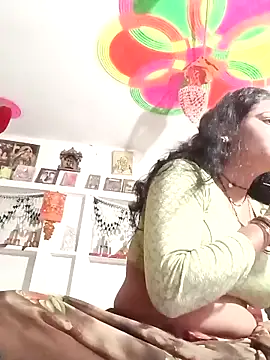 Snapshot of Rani_sahiba chatting on May 2026 09:31:02 PM Rani sahiba online show from May 2026 09:31:02 PM
