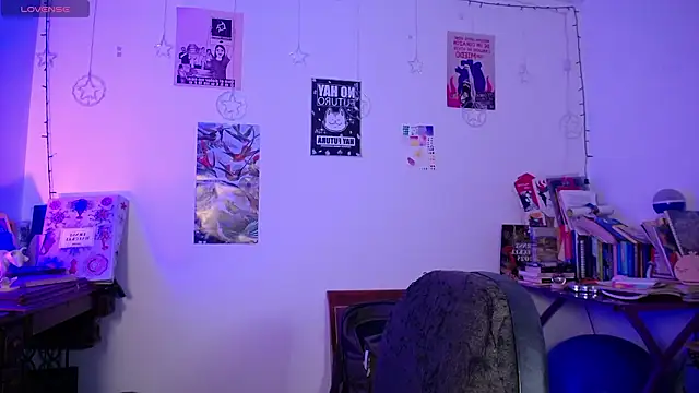 AlmaNanax online show from March 2026 03:21:01 AM