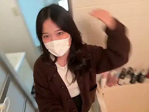 hikiwarinatto xoxo online show from November 2025 05:42:02 AM