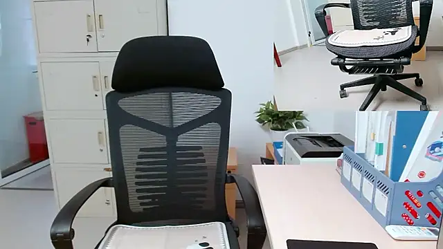 OL-Lily online show from September 2025 01:44:02 AM