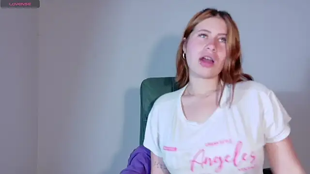 Snapshot of Olivia11_ chatting on November 2025 12:16:01 PM Olivia11 online show from November 2025 12:16:01 PM