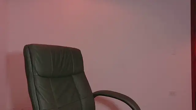 Snapshot of Olivia11_ chatting on November 2025 12:16:01 PM Olivia11 online show from November 2025 12:16:01 PM