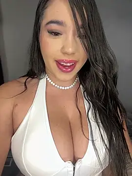 SofiaWildee online show from March 2026 02:02:01 AM