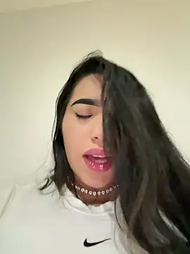 Snapshot of SofiaWildee chatting on July 2026 03:53:02 AM SofiaWildee online show from July 2026 03:53:02 AM