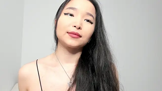 Snapshot of Soyun_Mia chatting on May 2026 01:17:02 PM Soyun Mia online show from May 2026 01:17:02 PM