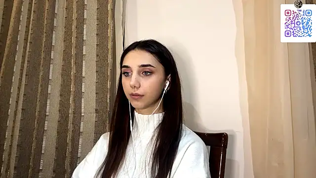 LinaMour online show from November 2025 10:26:02 PM