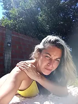 Heisi-Sex online show from November 2025 05:25:01 PM