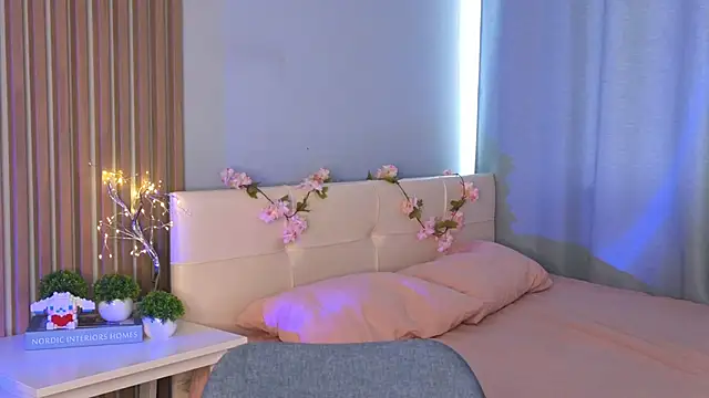 piekelete online show from October 2025 04:42:01 AM